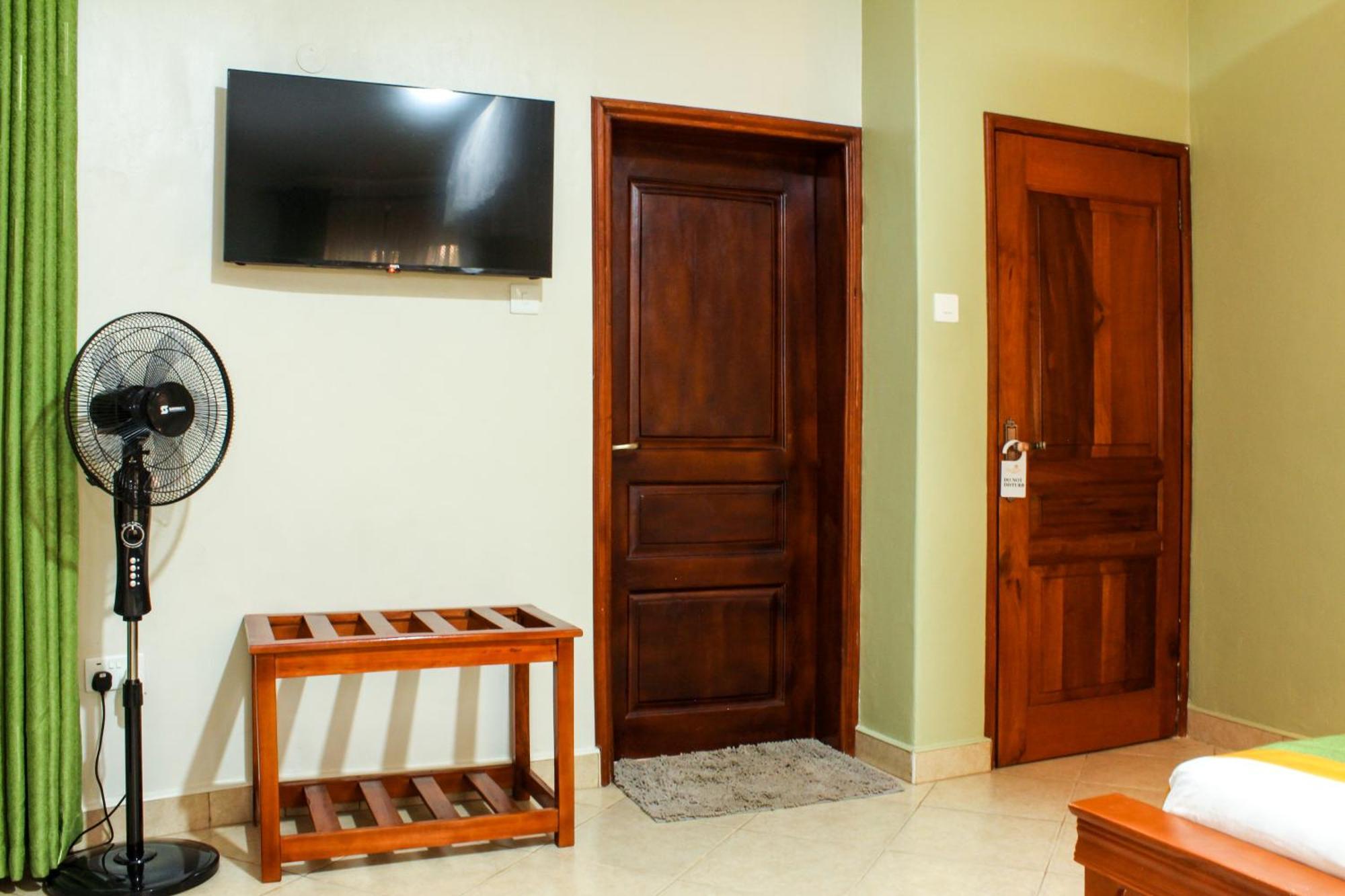 Excelsis Garden Hotels - Кампала Экстерьер фото
