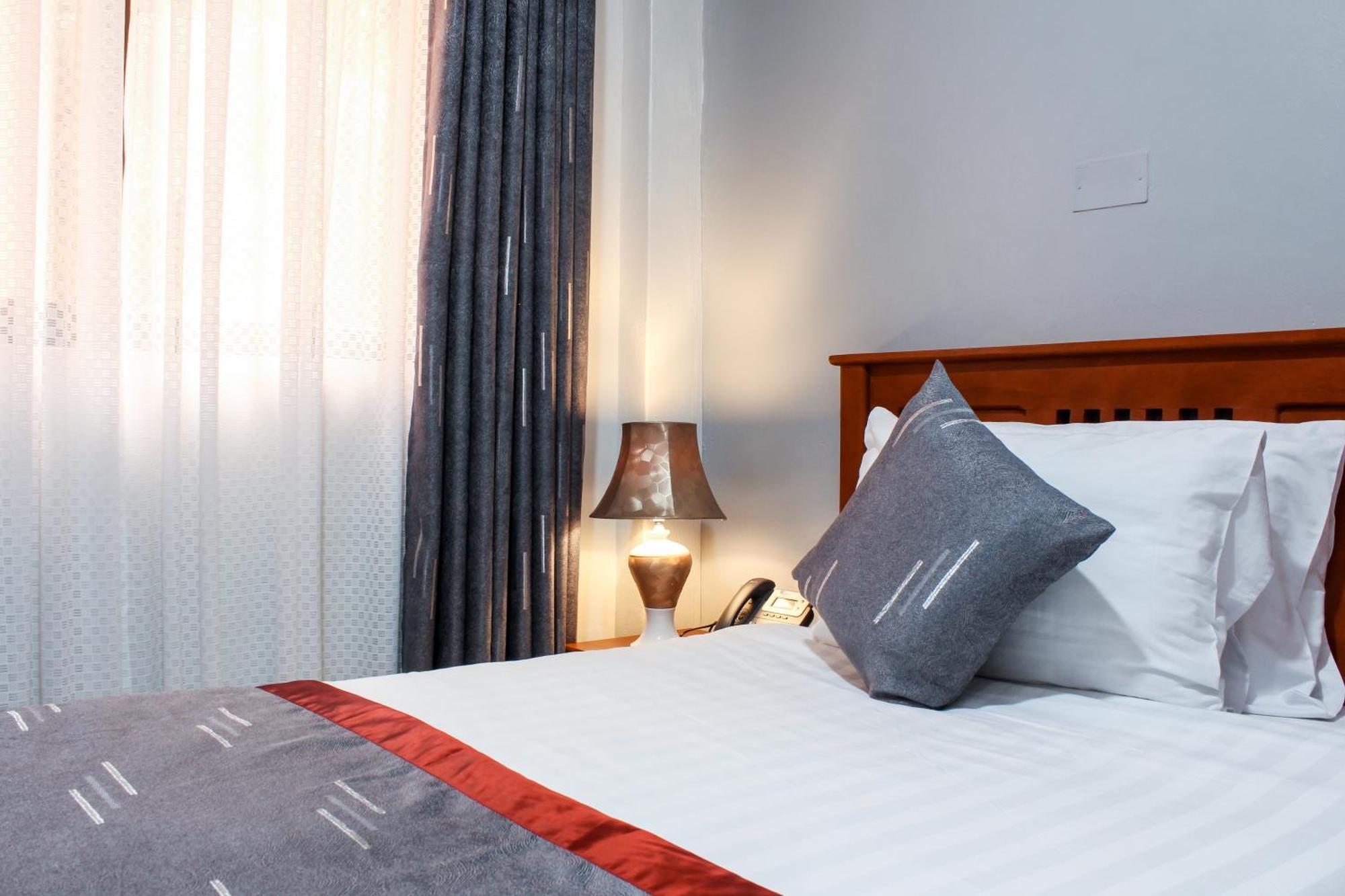Excelsis Garden Hotels - Кампала Экстерьер фото